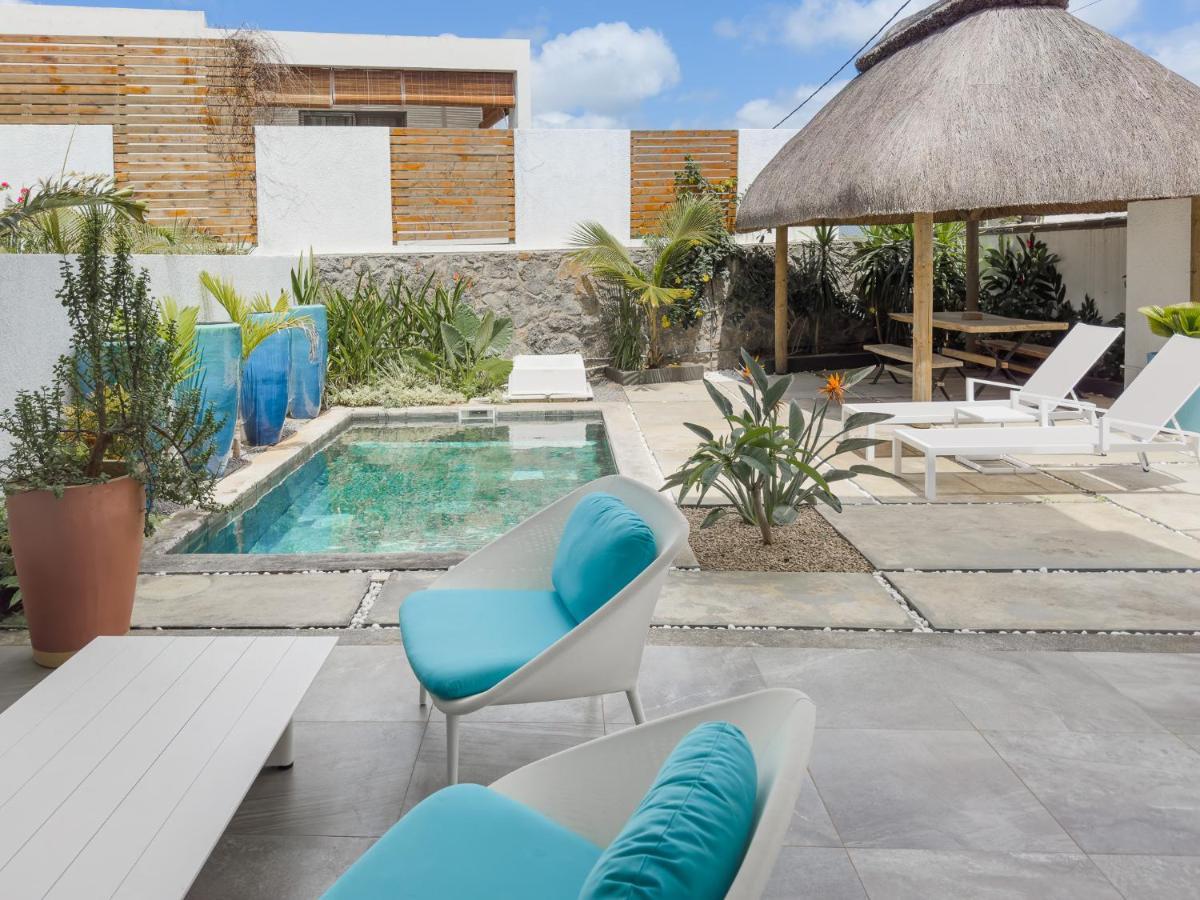 Residence Celestial - Premium 3 Bedrooms Villa With Volcanic Stone Pool 그란데 바이예 외부 사진